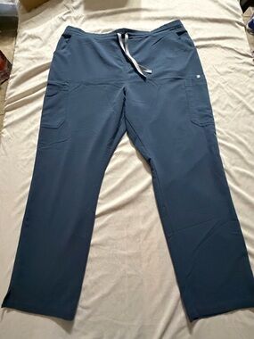 FIGS Women’s Yola Straight Leg Scrub Pants XXL steel Blue/Slate